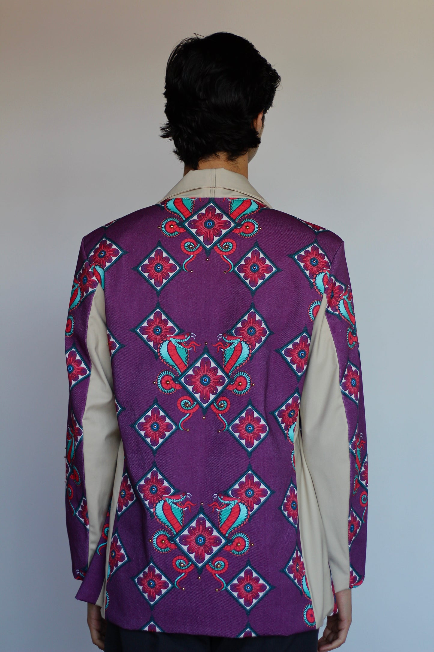 Jamuni Naag blazer